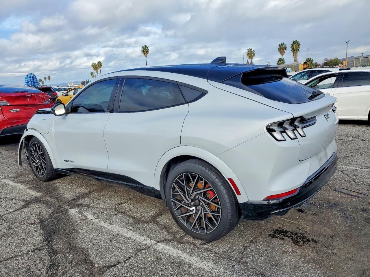 2022 Ford Mustang Mach-e gt