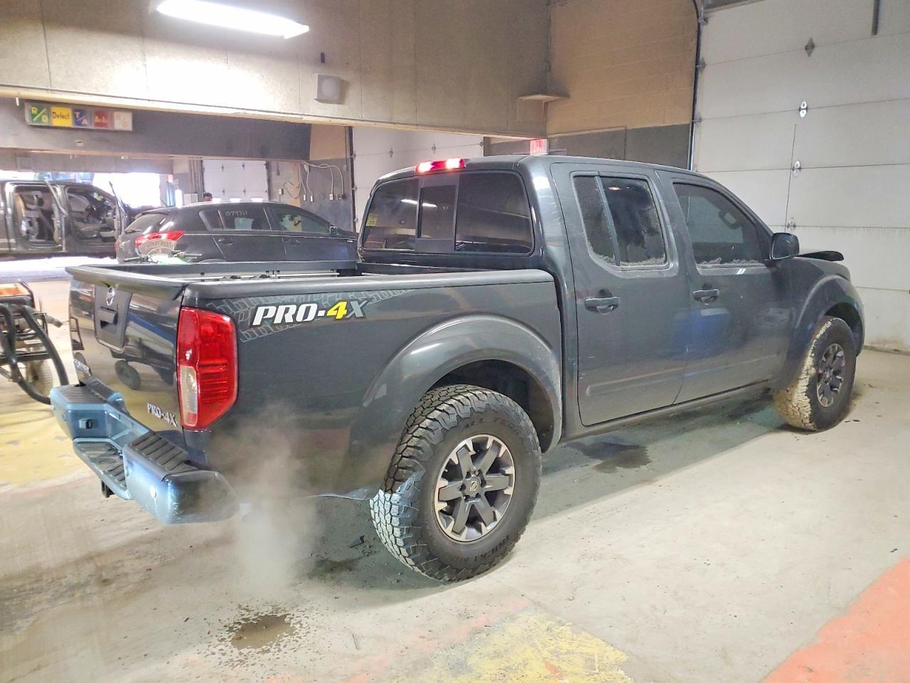 2015 Niss Frontier