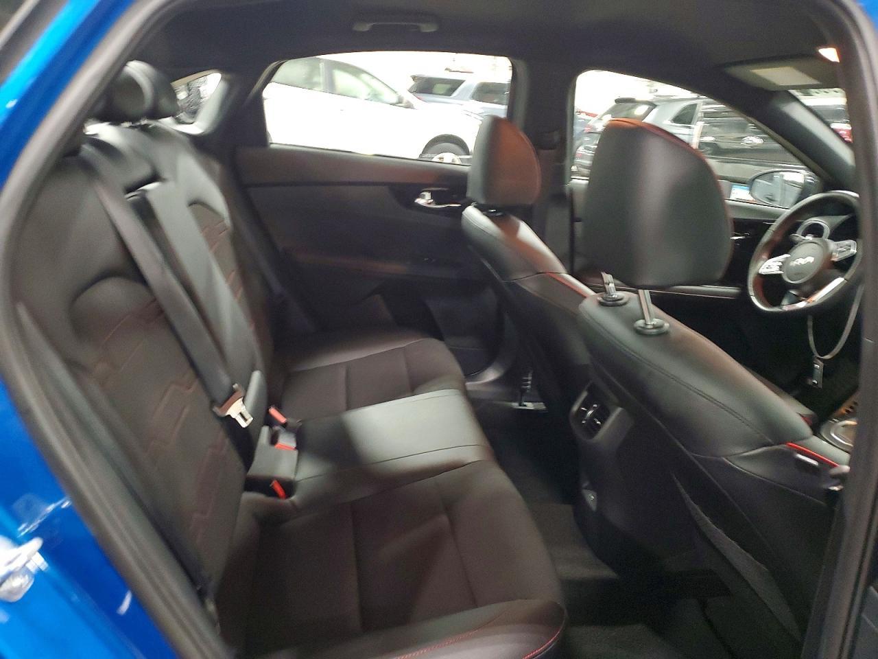2022 KIA Forte gt