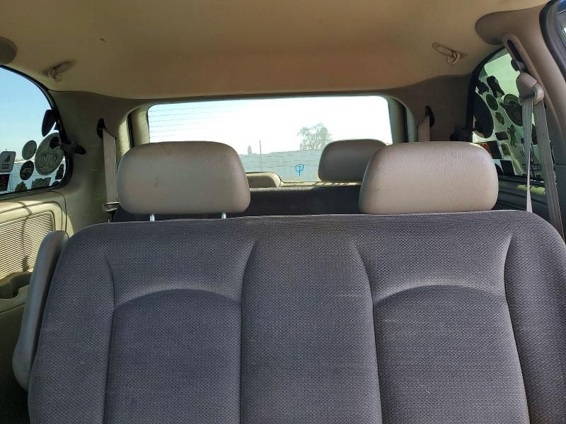 2003 Dodge Caravan se