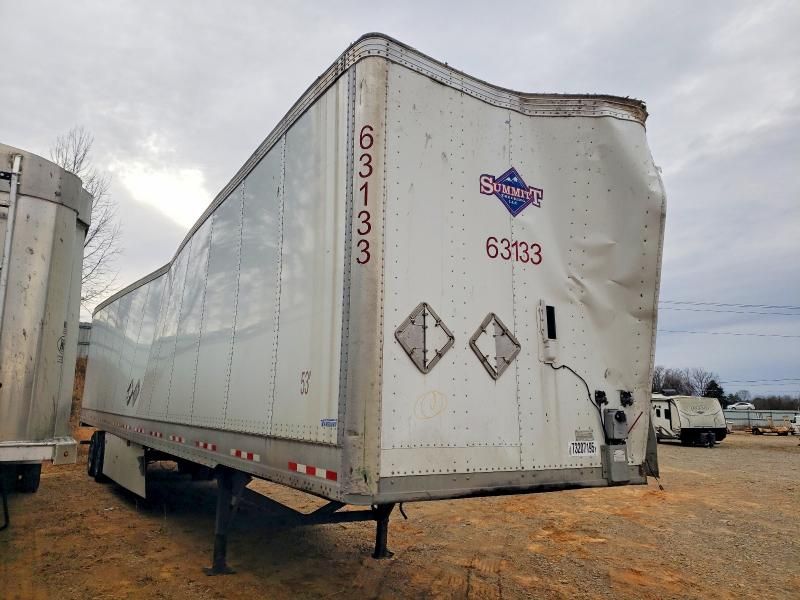 2014 Vanguard Trailer Trailer