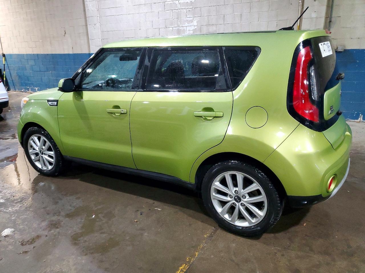 2017 KIA Soul +