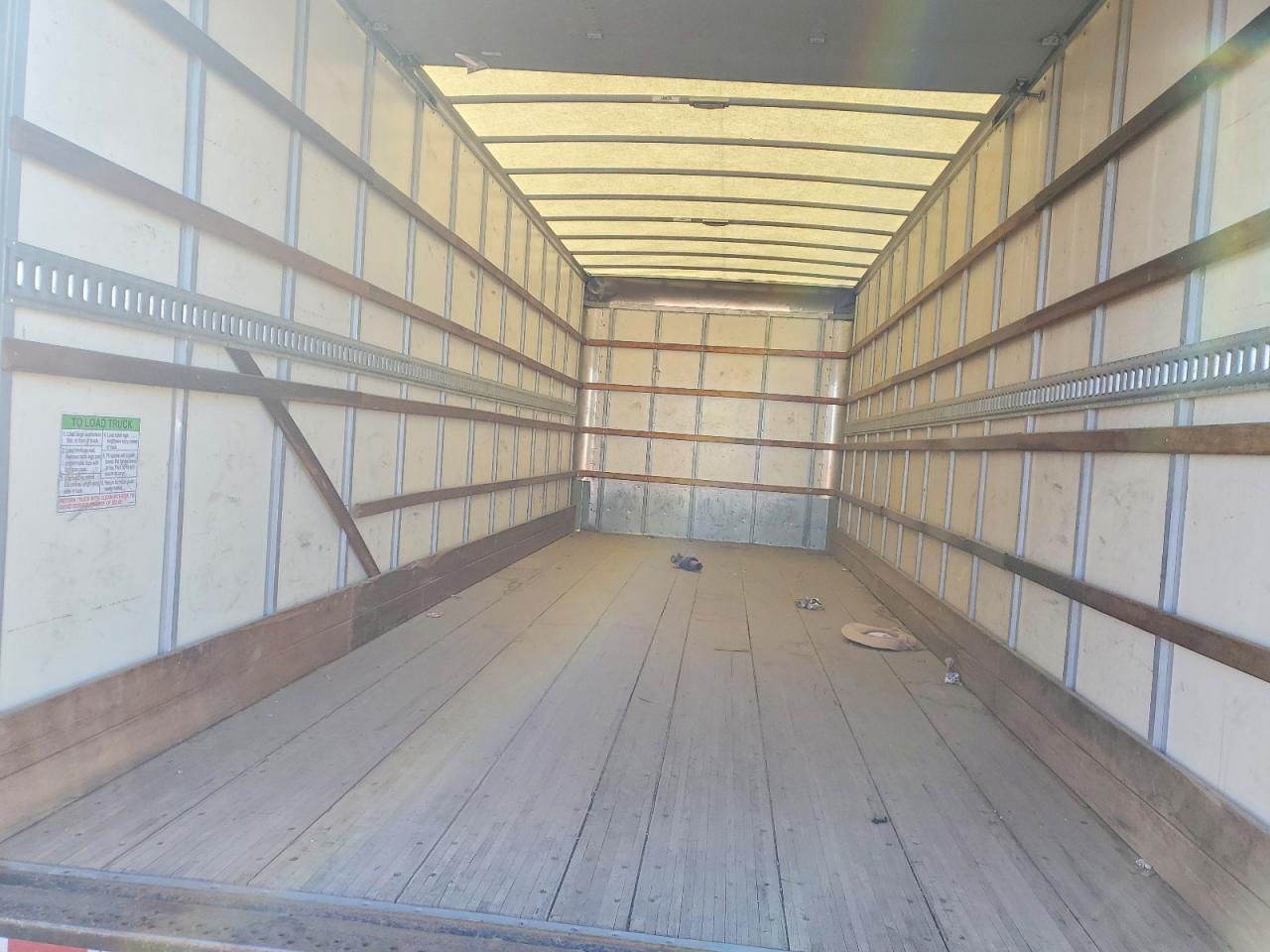 2019 International 4300 BOX Truck