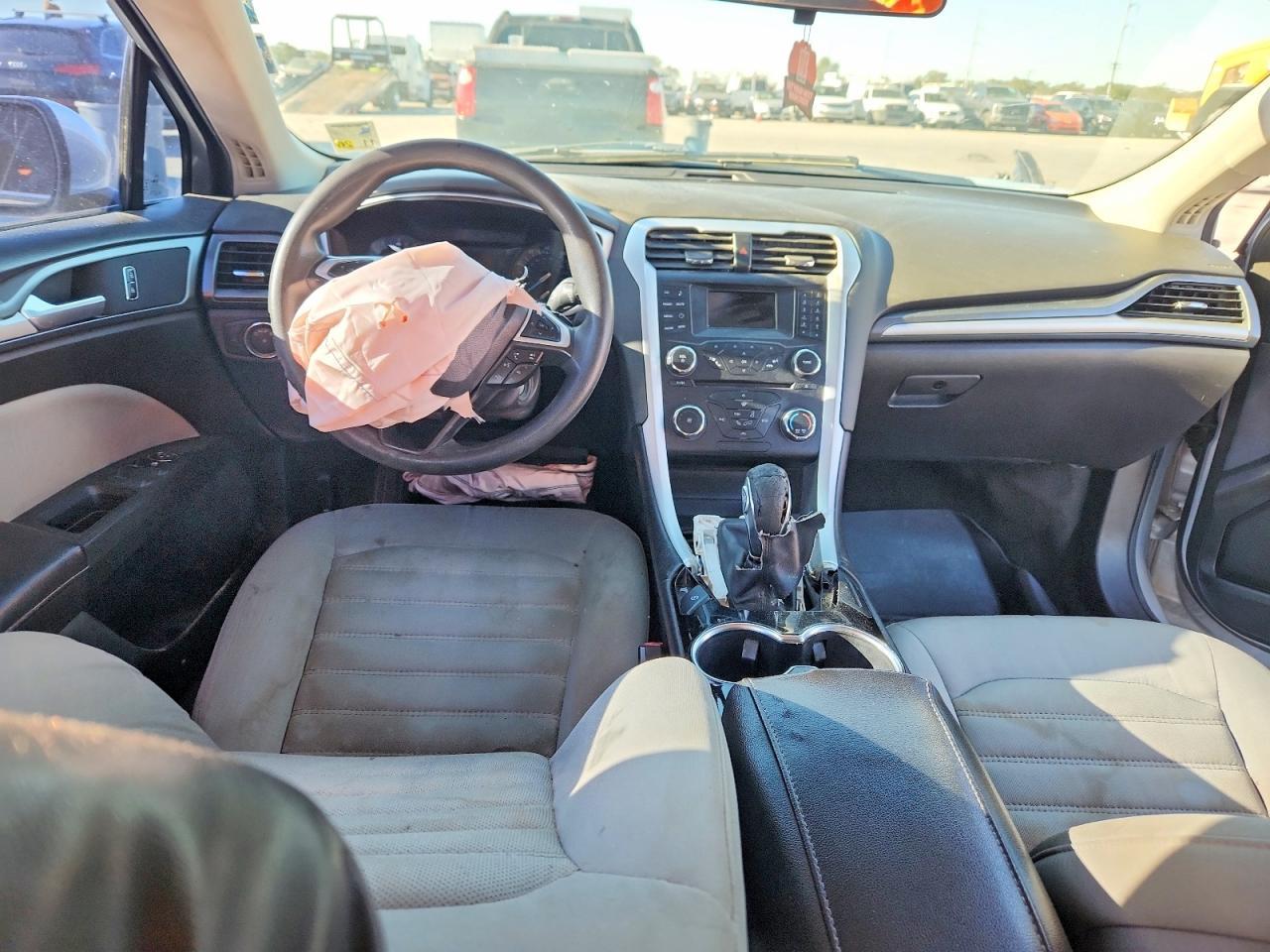 2014 Ford Fusion s