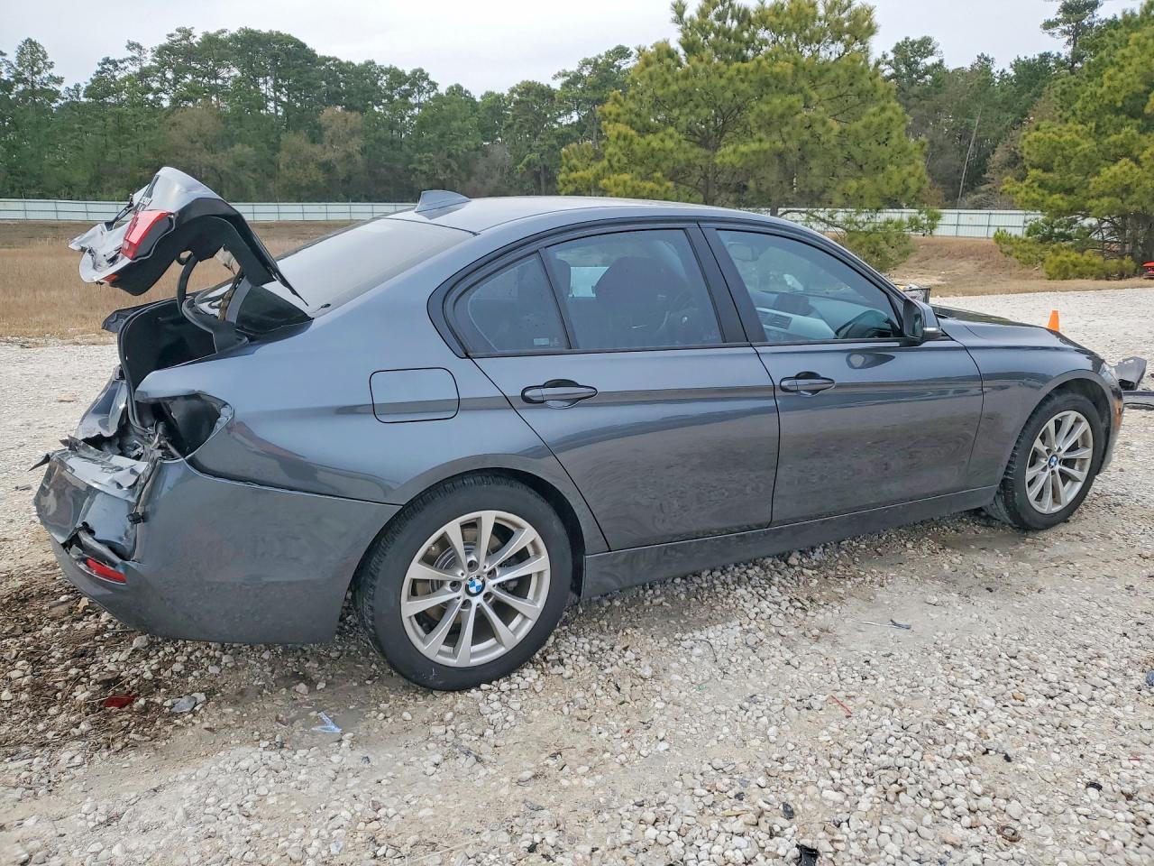2018 BMW 320 i