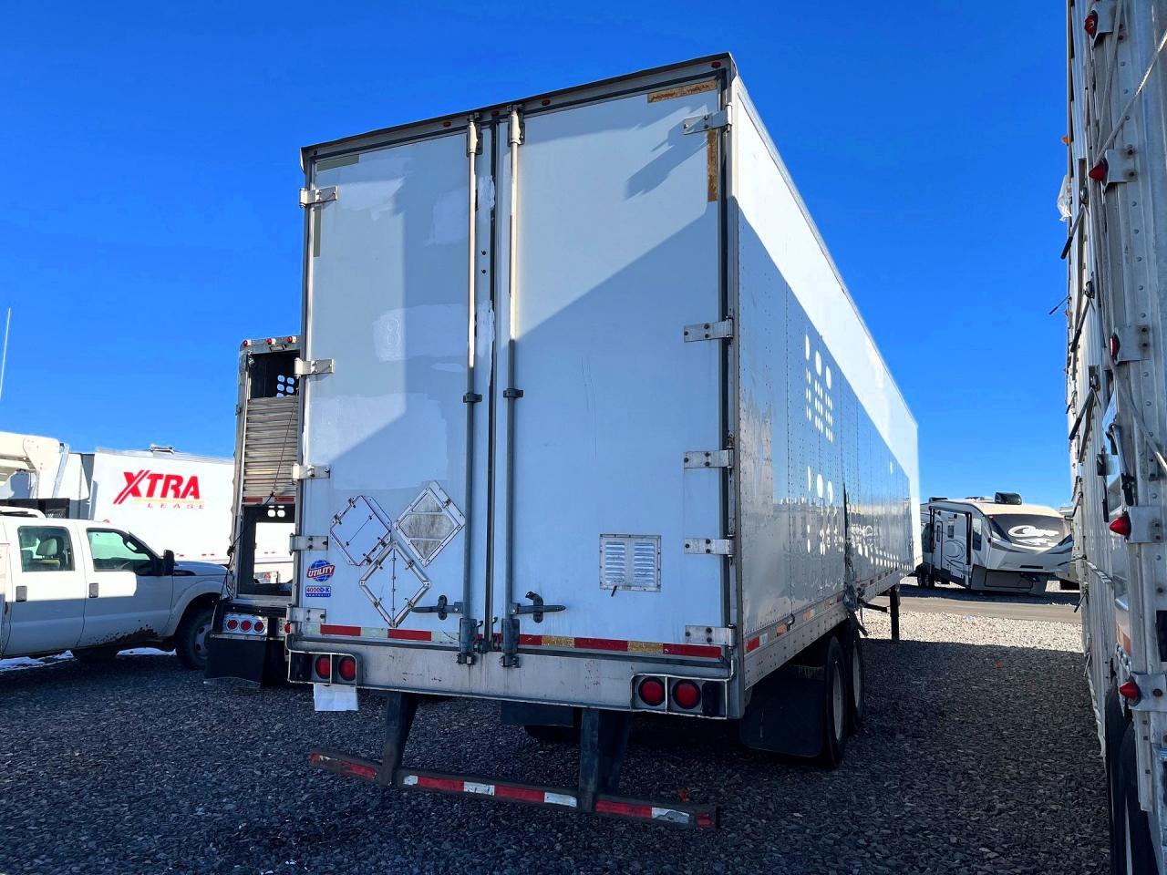 2015 Utility VS2DX DRY Van Trailer