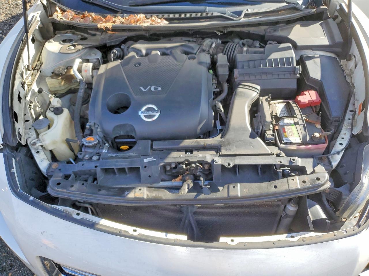 2012 Nissan Maxima s