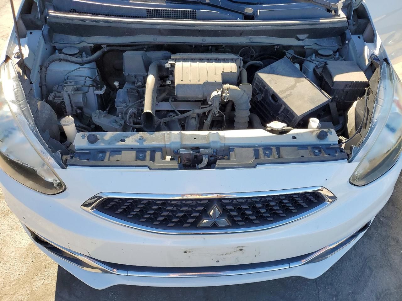 2017 Mitsubishi Mirage se