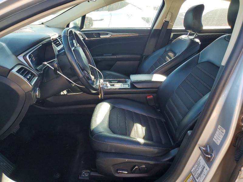 2017 Ford Fusion se Hybrid