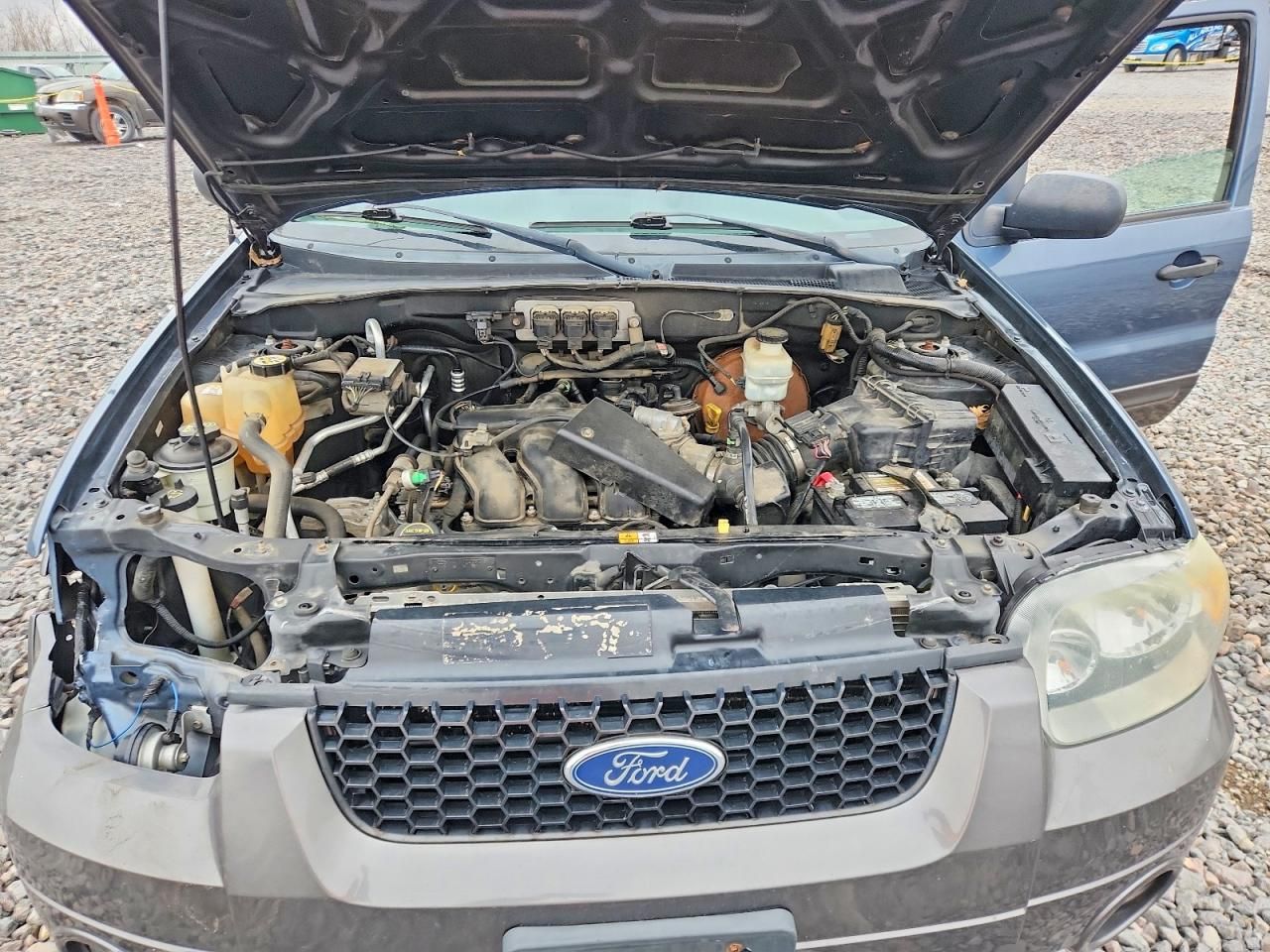 2005 Ford Escape xlt