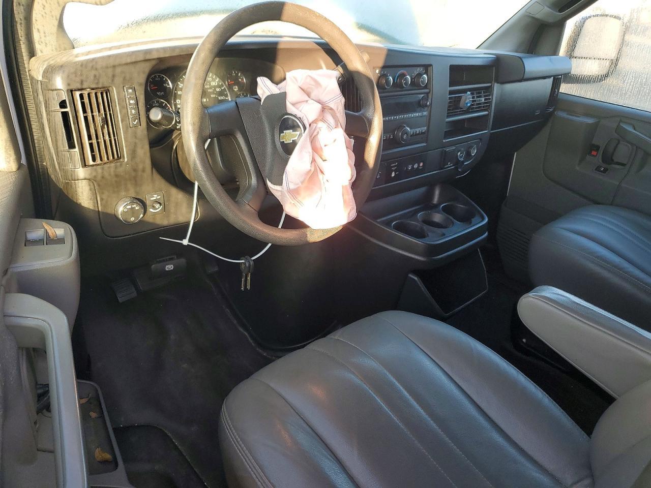 2018 Chevrolet Express G2500