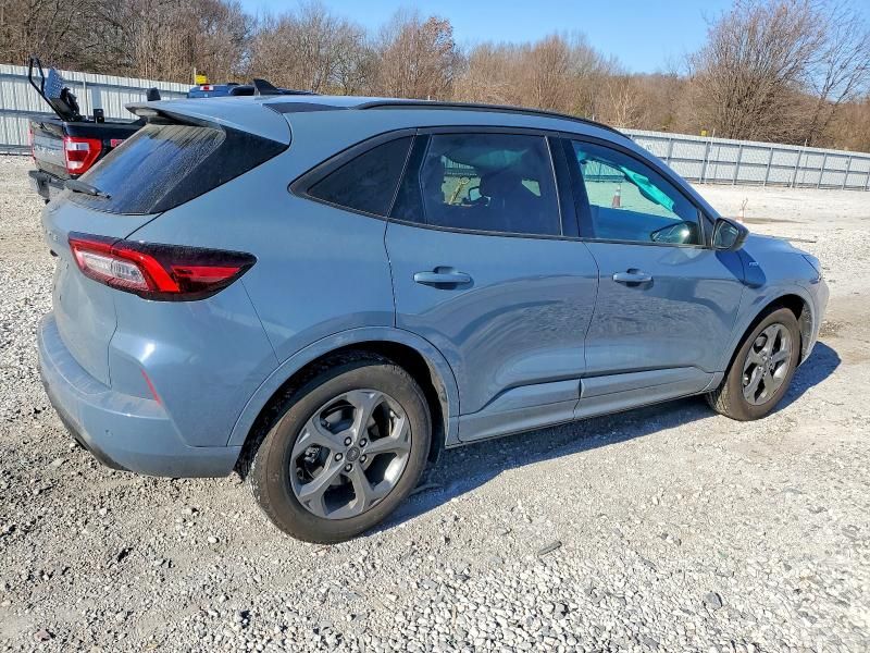 2024 Ford Escape st Line