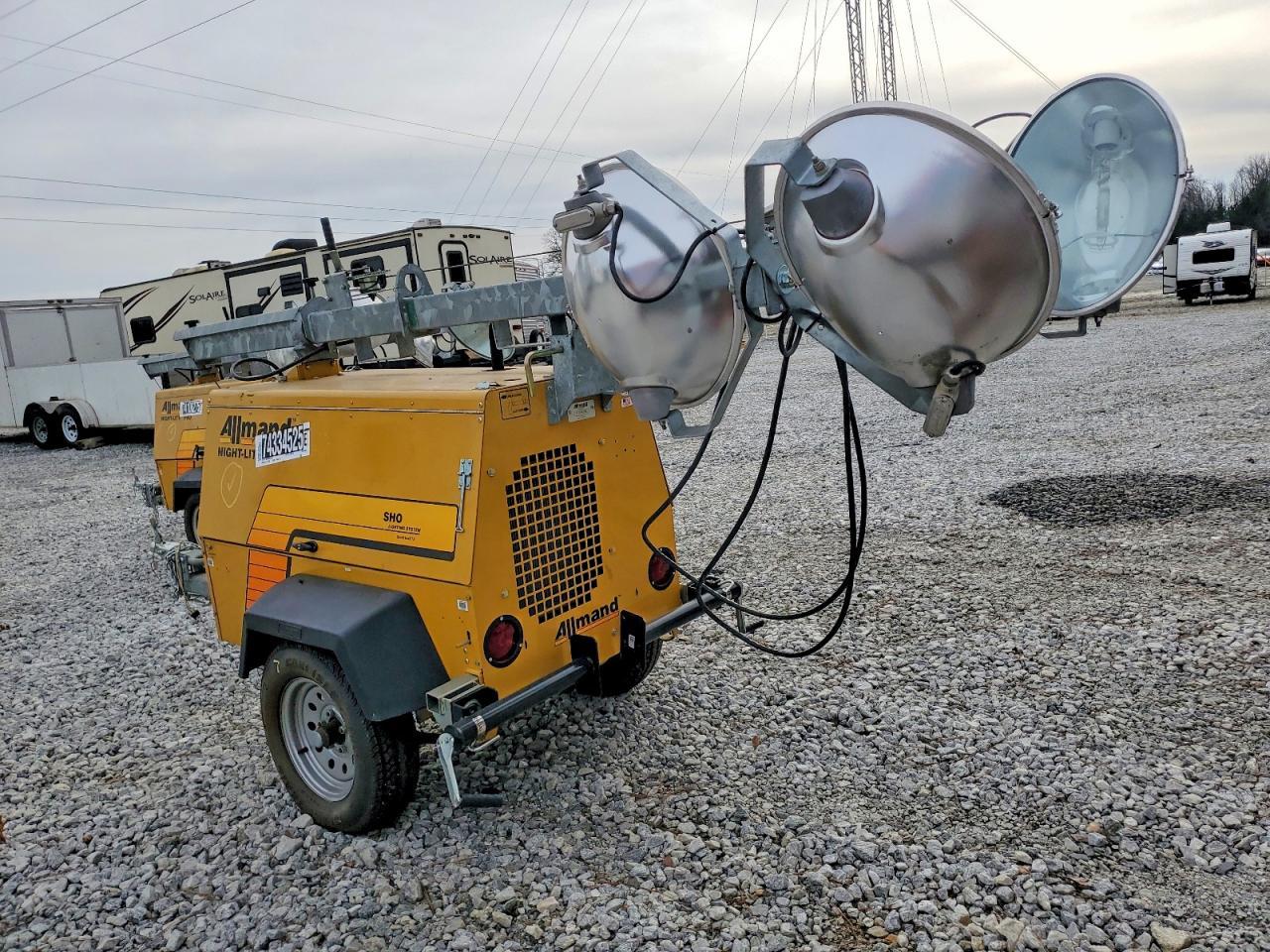 2006 Unknown 2006 Allmand 30-00115-G1 Light Plant