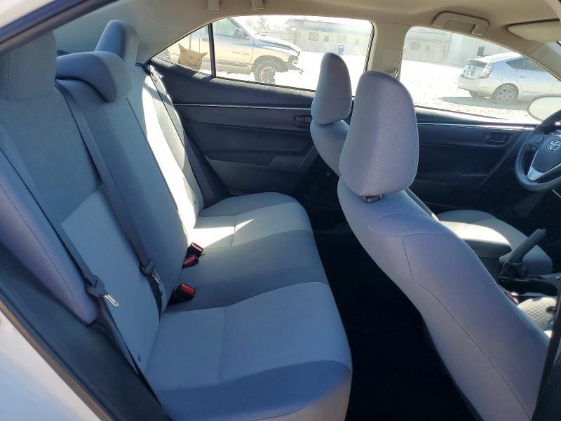 2015 Toyota Corolla l