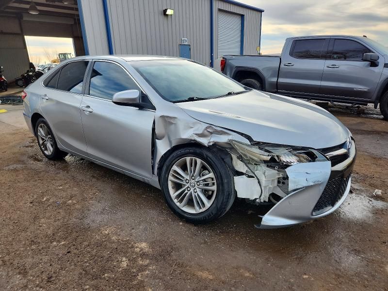 2015 Toyota Camry le