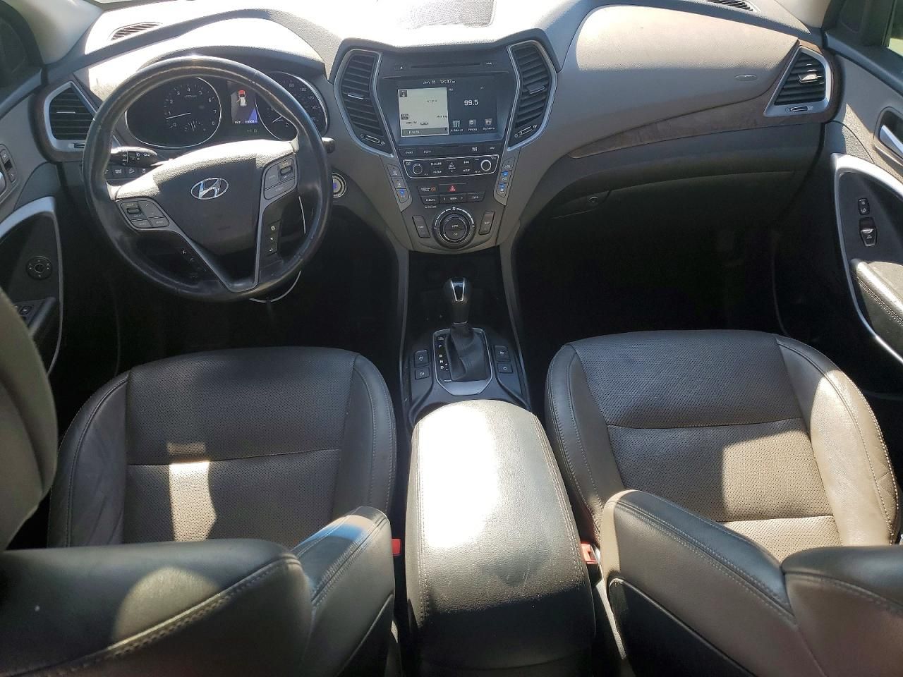 2017 Hyundai Santa fe se Ultimate