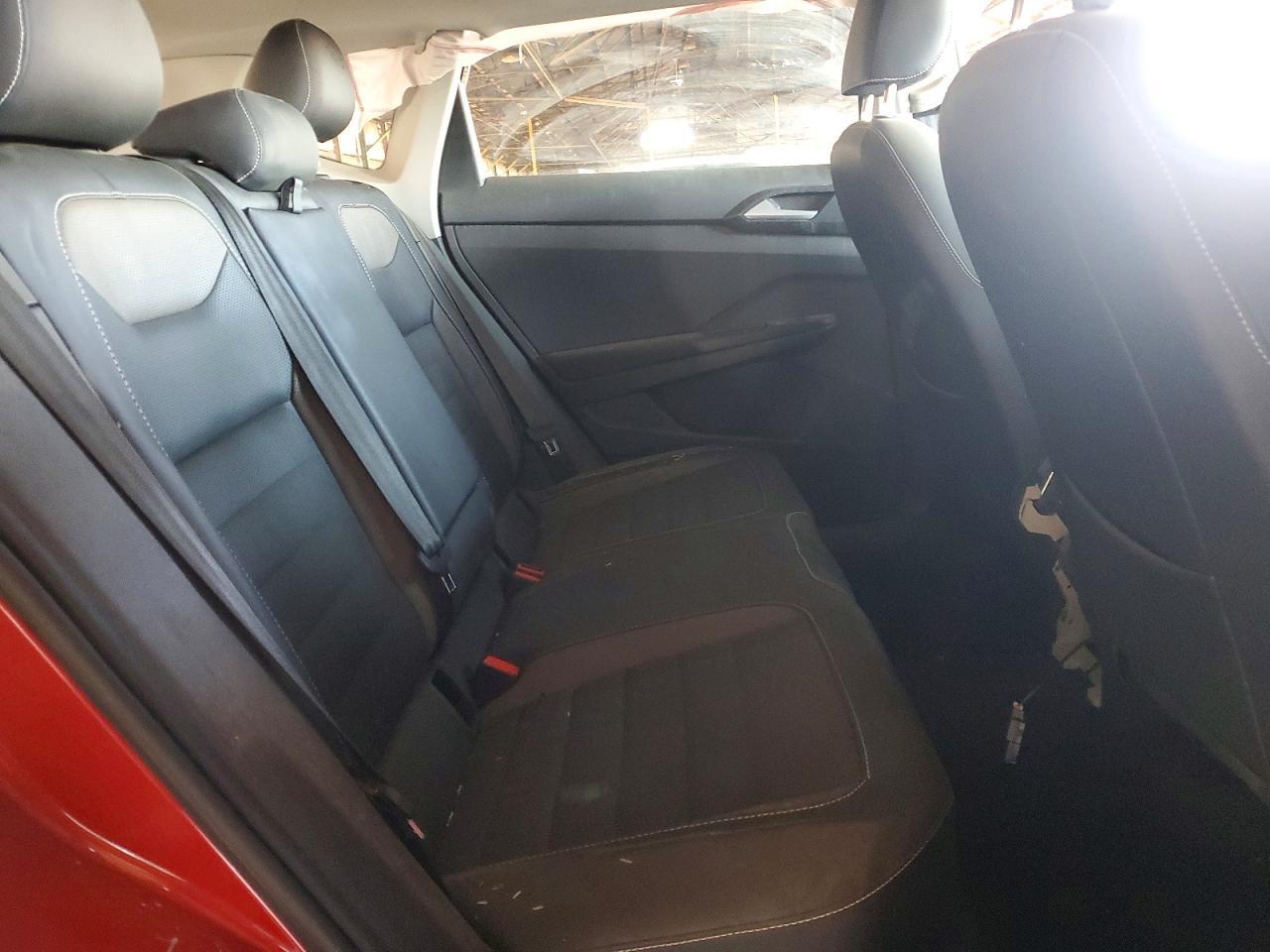 2022 Volkswagen Taos sel