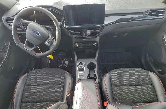 2025 Ford Escape st Line