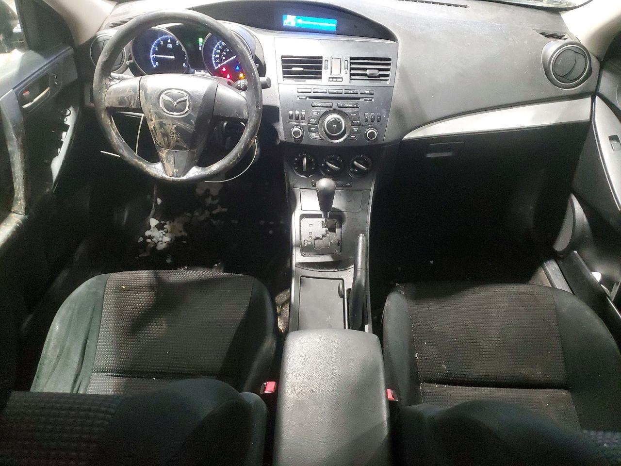 2013 Mazda 3 I