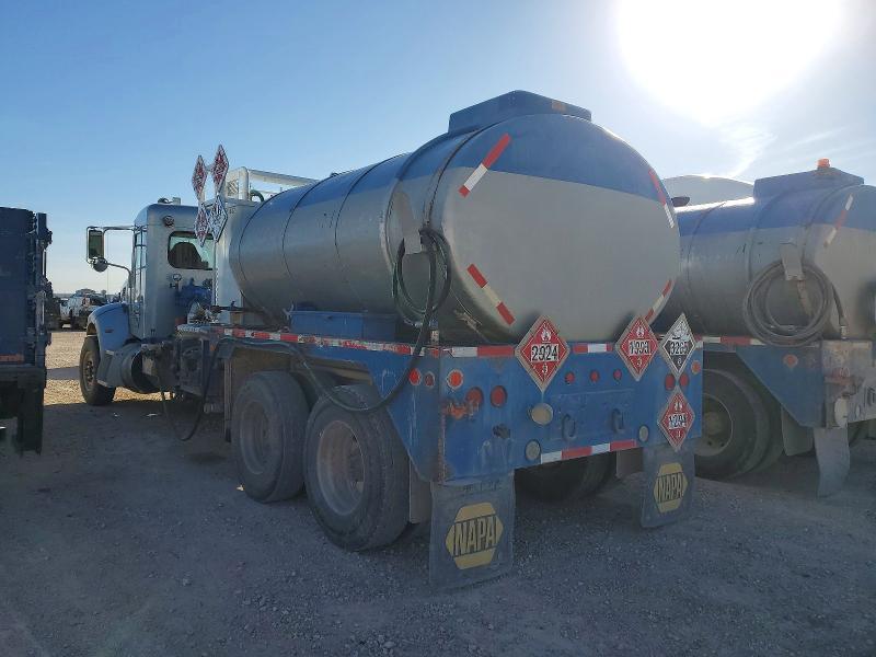 2015 Peterbilt 348 Fuel Truck