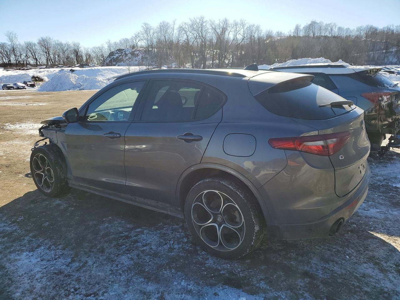 2023 Alfa Romeo Stelvio ti