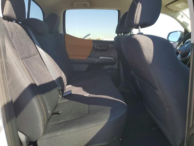 2018 Toyota Tacoma Double cab