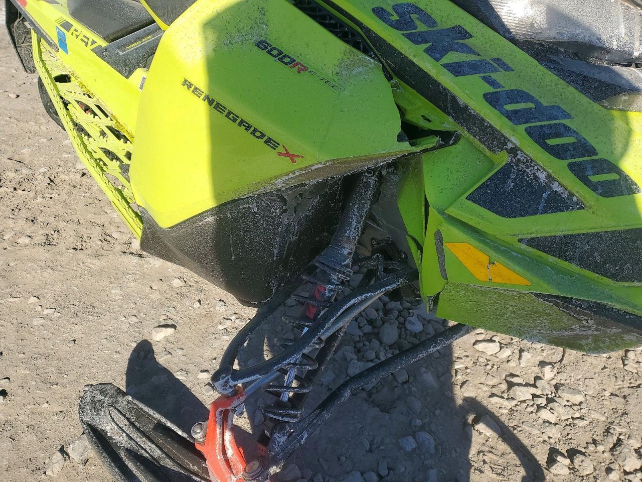2020 Skidoo Summit X85