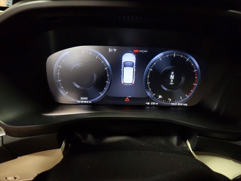 2021 Volvo Xc40 T5 Momentum