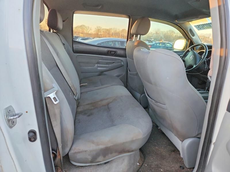 2005 Toyota Tacoma Double cab Prerunner