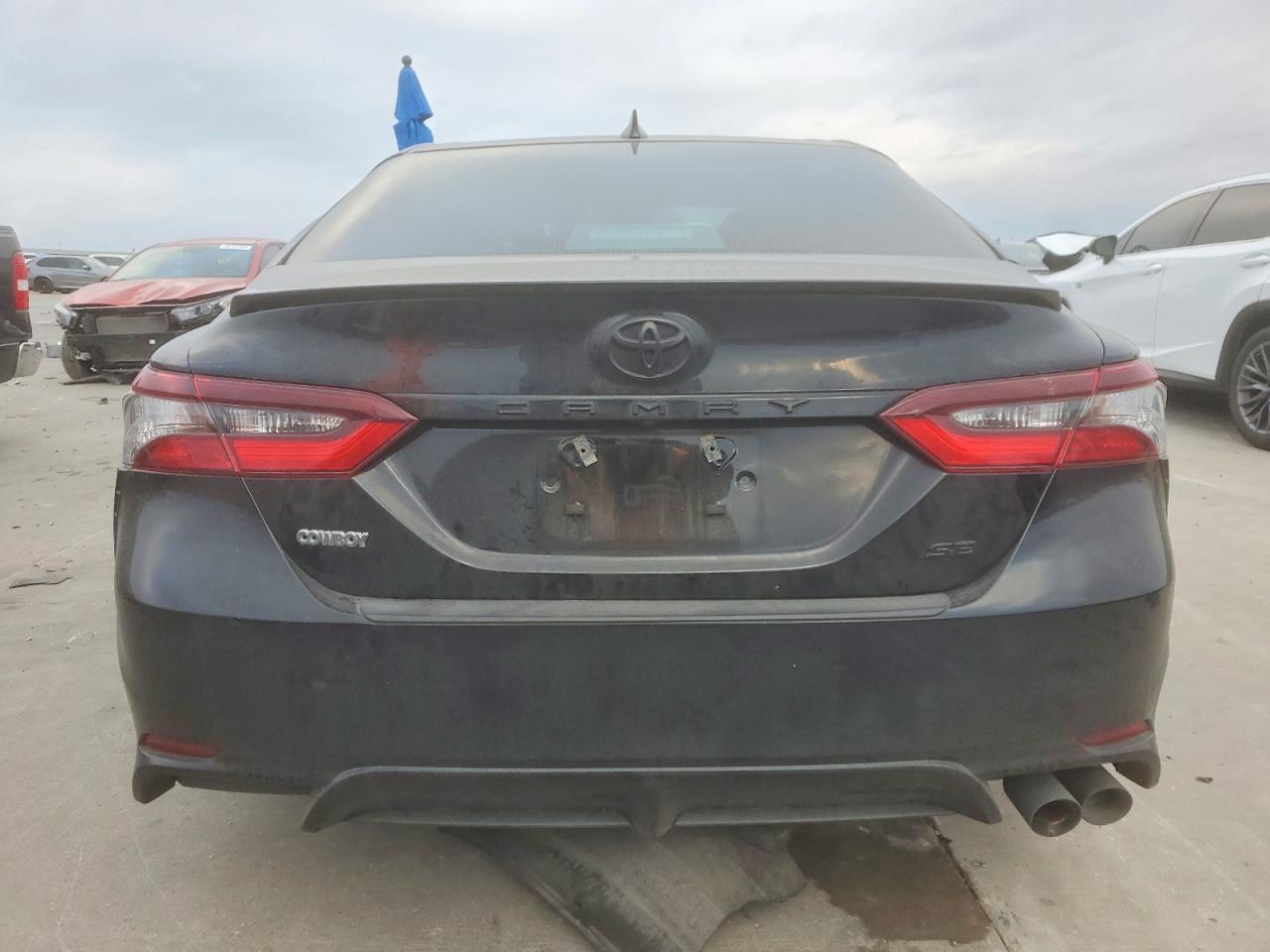 2024 Toyota Camry se Night Shade
