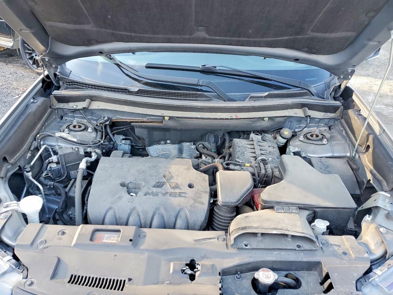 2020 Mitsubishi Outlander se