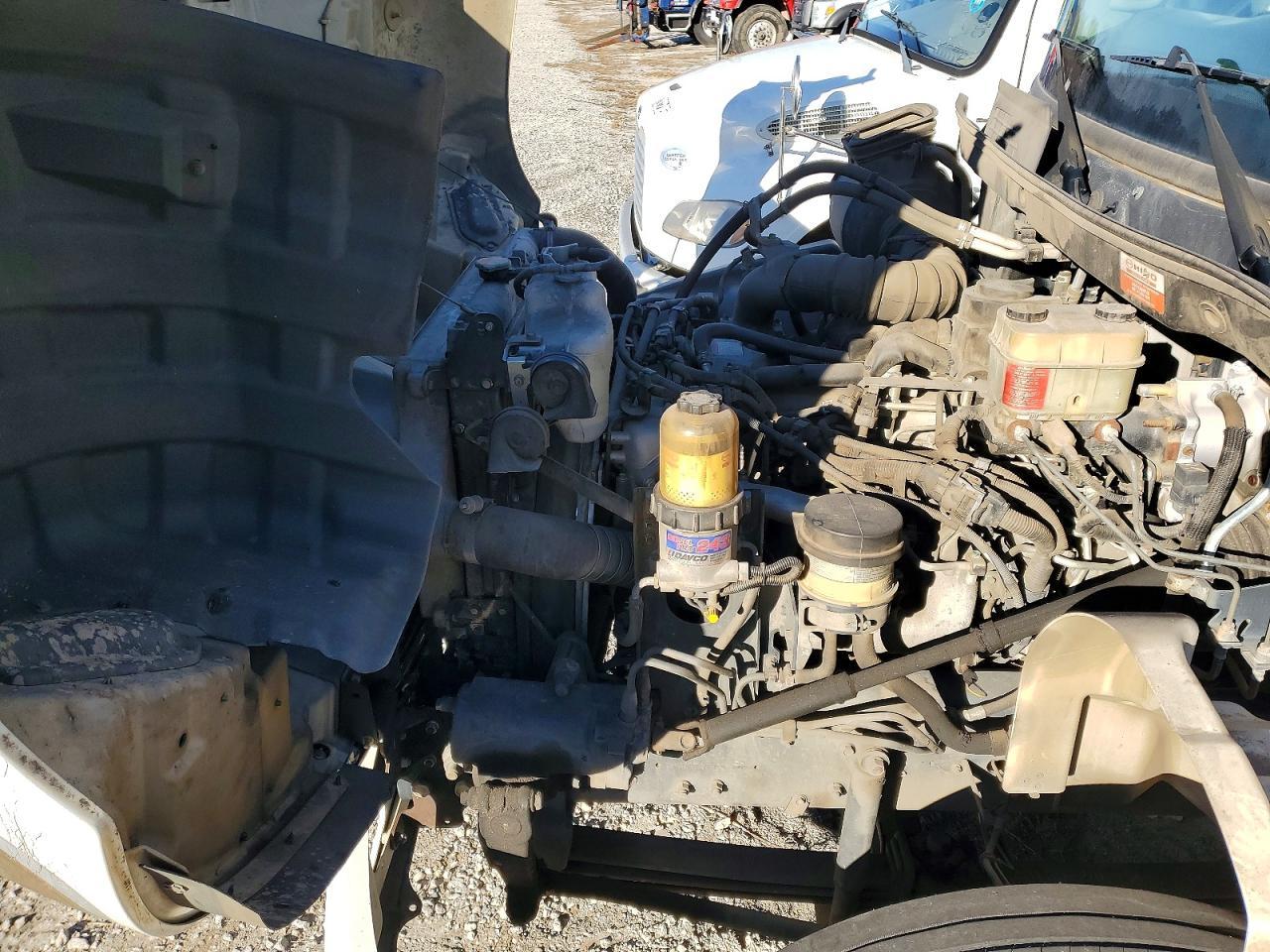 2017 Hino 268 Delivery Truck