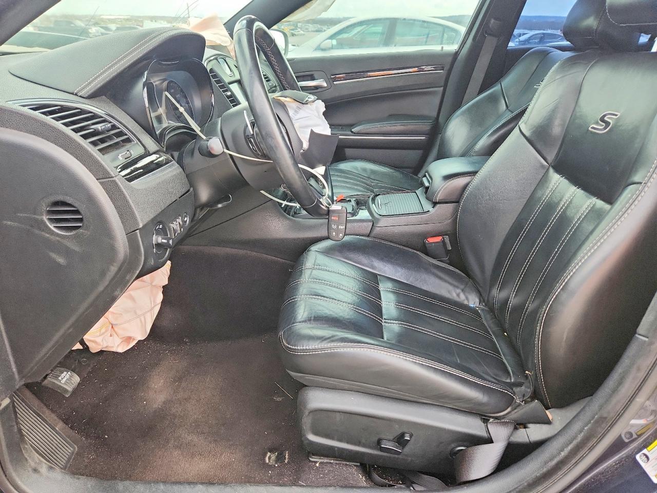2019 Chrysler 300 s
