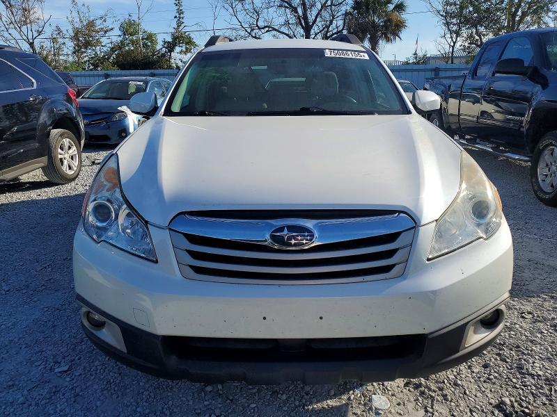 2011 Subaru Outback 2.5i Premium