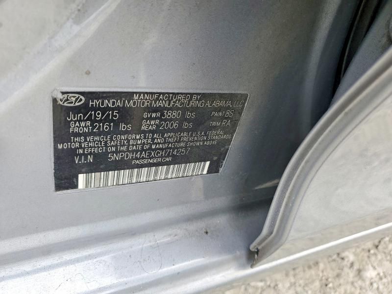 2016 Hyundai Elantra se