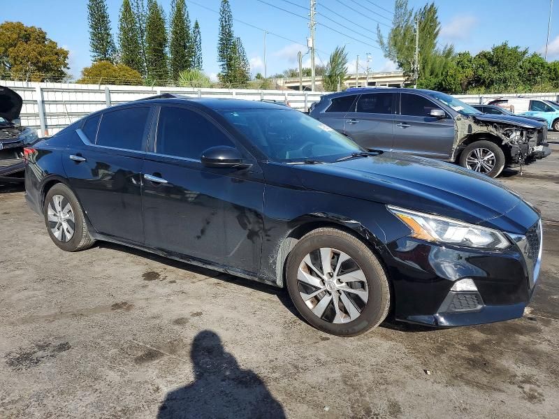 2020 Nissan Altima s