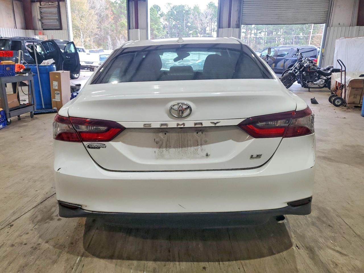 2022 Toyota Camry le