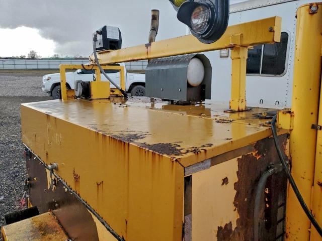 1997 Team Fenex F-123KP Manhole Support Trailer