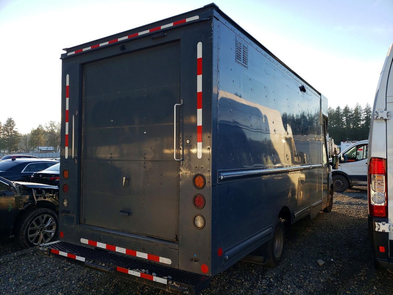 2021 Ford Transit Delivery Truck