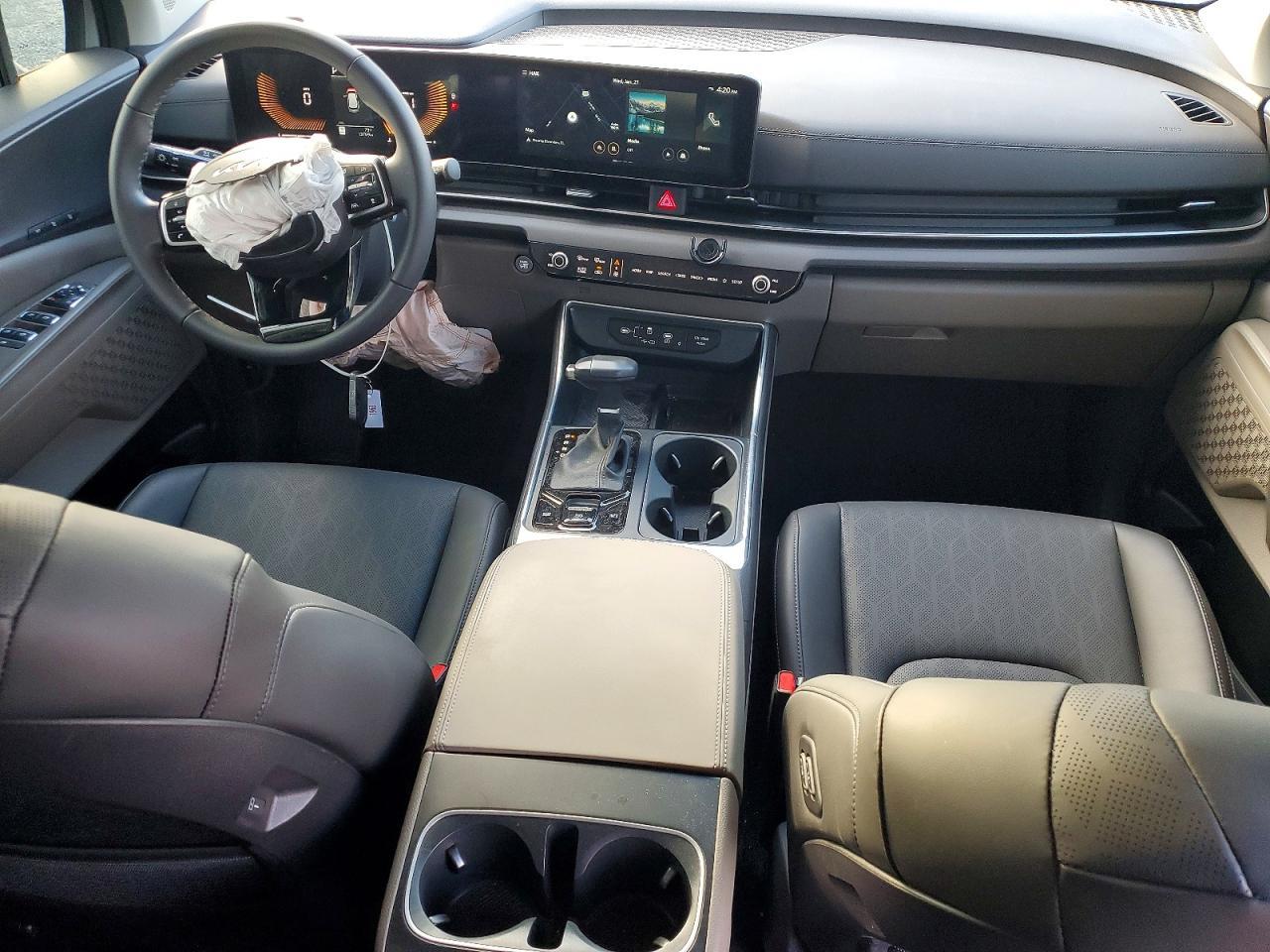 2025 KIA Carnival ex