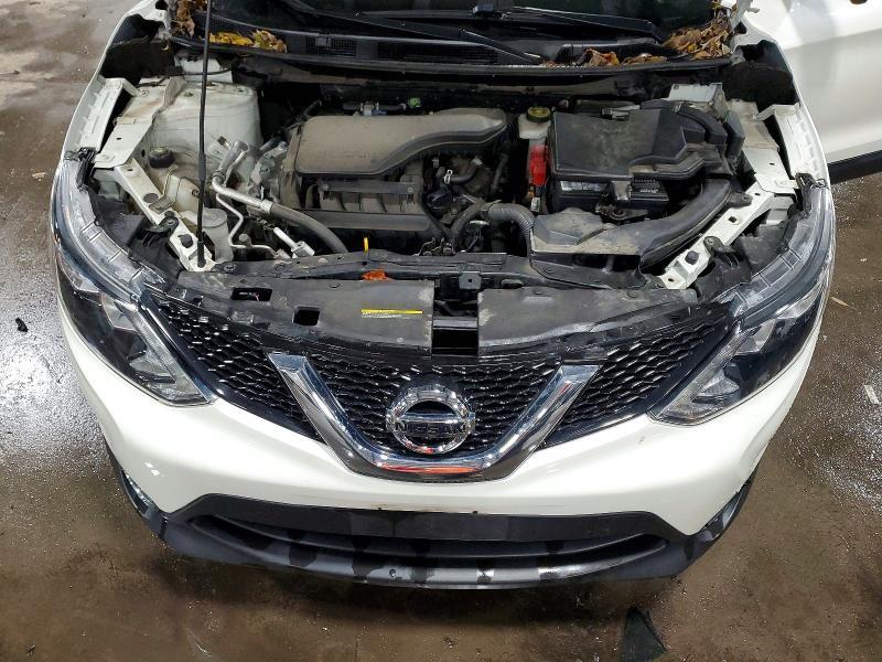 2017 Nissan Rogue Sport sv