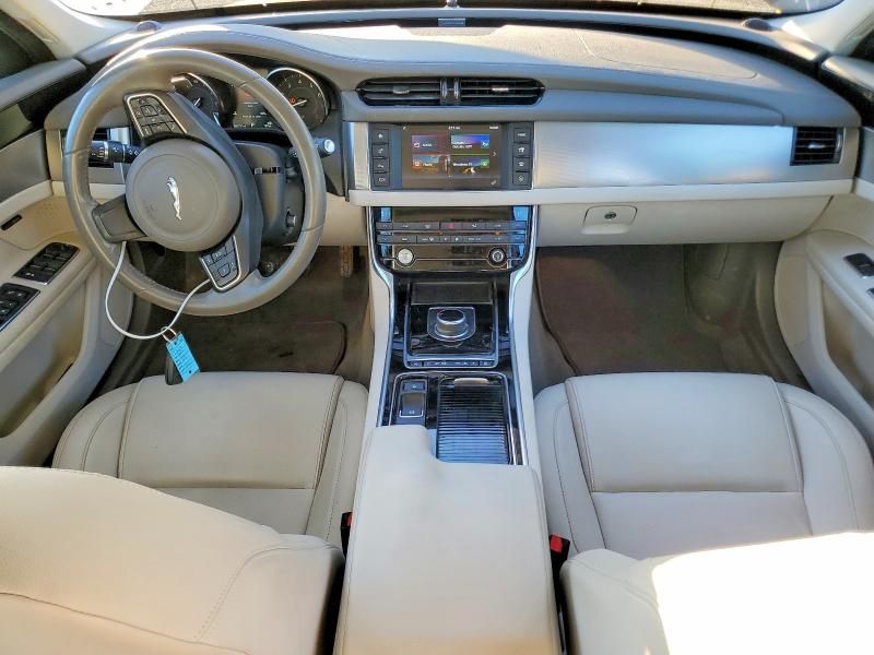2017 Jaguar Xf Premium