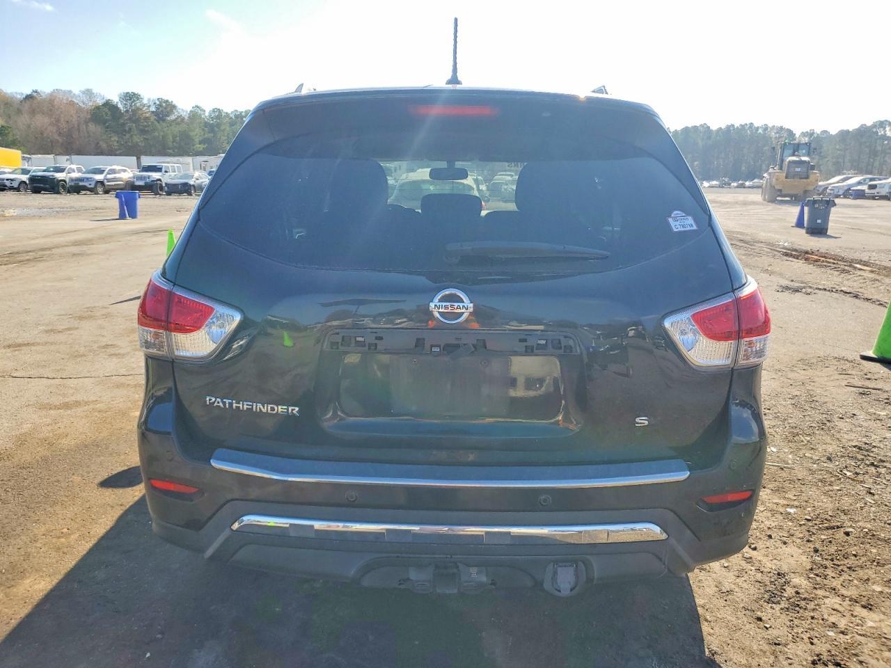 2016 Niss Pathfinder