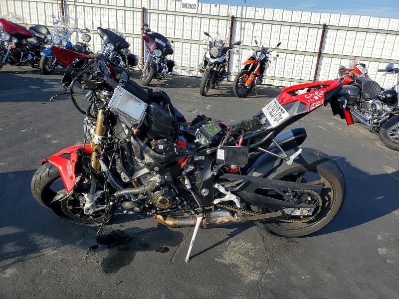2024 BMW S 1000 RR