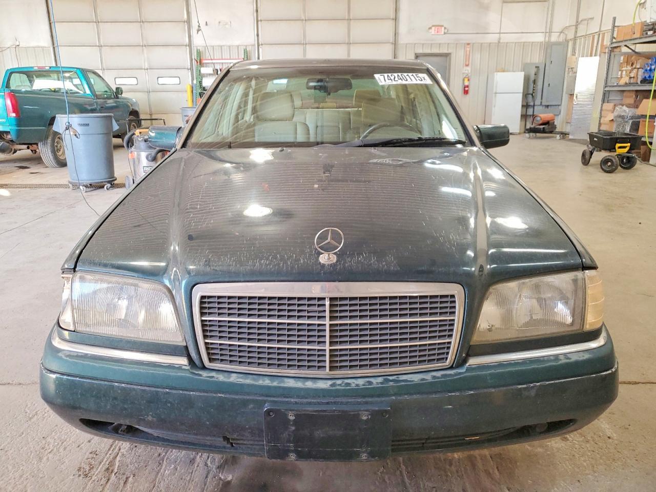 1996 Mercedes-Benz C 220
