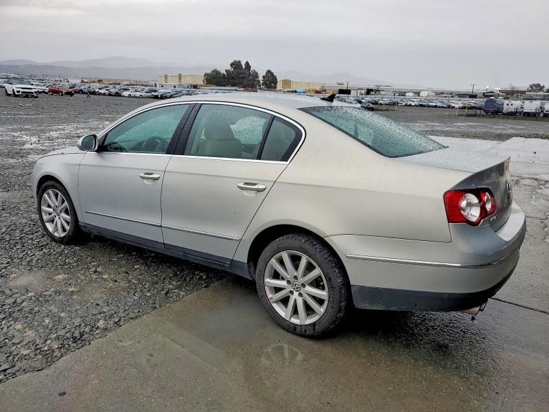 2010 Volkswagen Passat Komfort