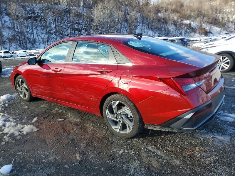 2025 Hyundai Elantra sel Convenience