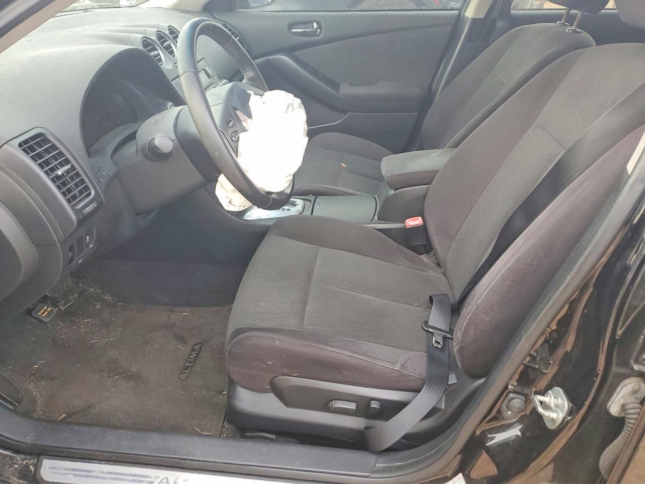 2012 Nissan Altima Base