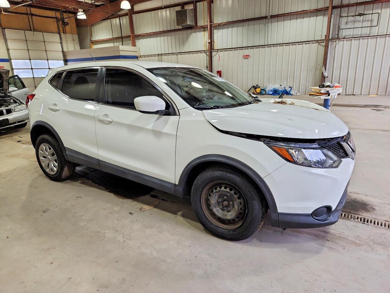 2018 Nissan Rogue Sport s