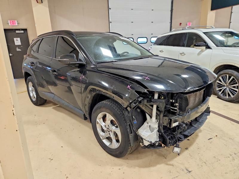 2022 Hyundai Tucson sel